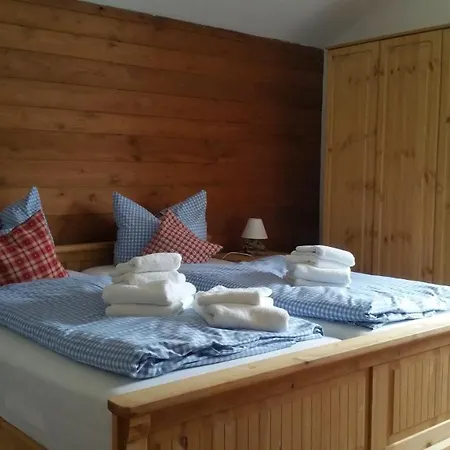 Hotel Berggasthof Karntner Alm Mittenwald