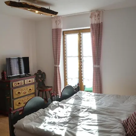 מלון Berggasthof Karntner Alm 3*