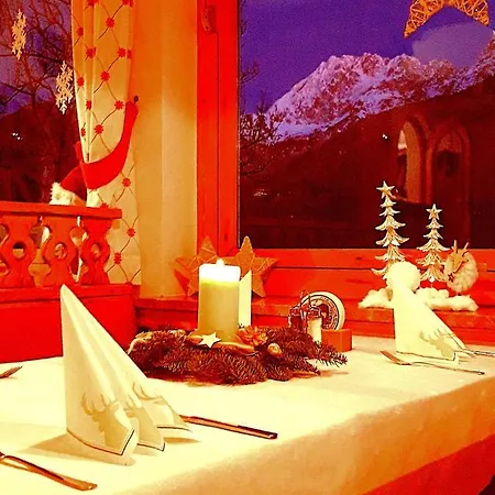 Hotell Berggasthof Kärntner Alm Mittenwald