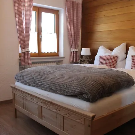 Hotell Berggasthof Kärntner Alm